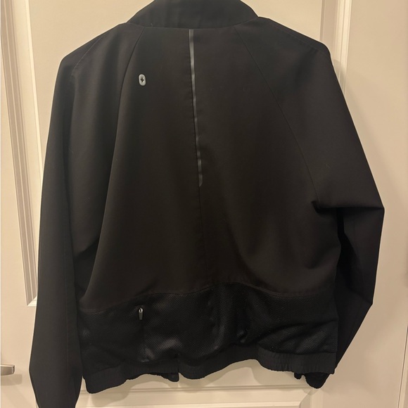 FIGS Sydney Jacket - Picture 2 of 5